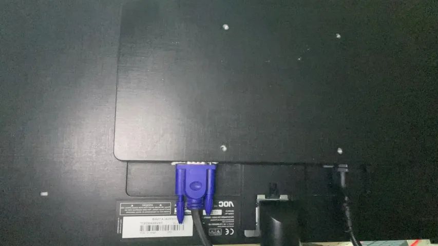 Monitor AOC
