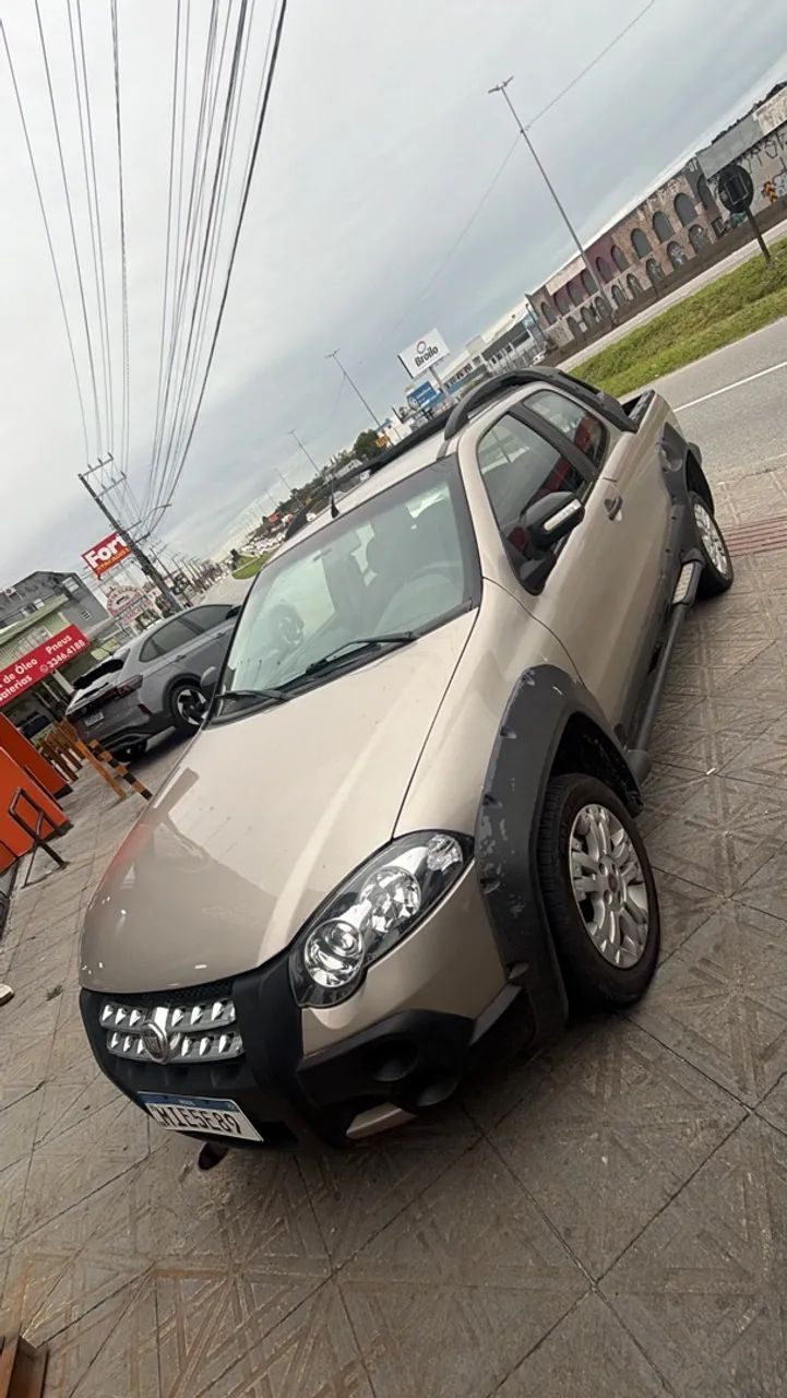 Fiat Strada Adventure1.8/ 1.8 Locker Flex CD 2011