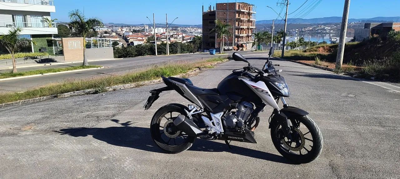 Cb 300f 2026  - Foto 4
