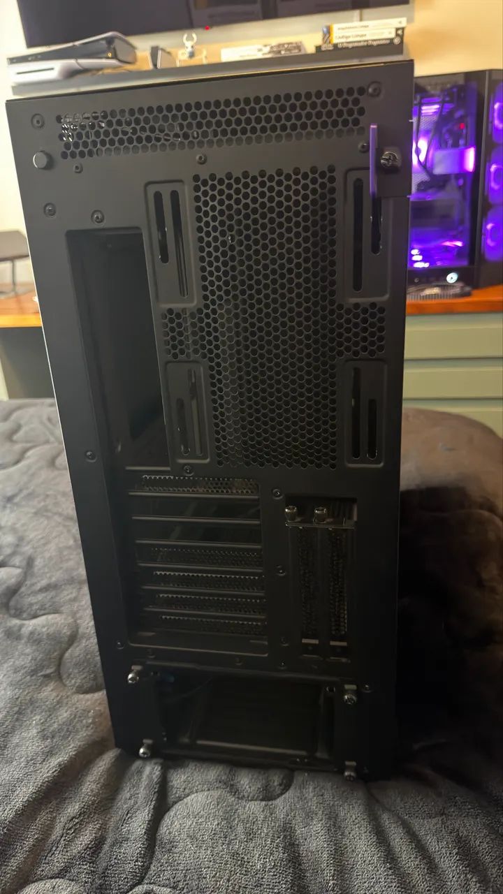 Gabinete NZXT H710i com LED - Foto 3