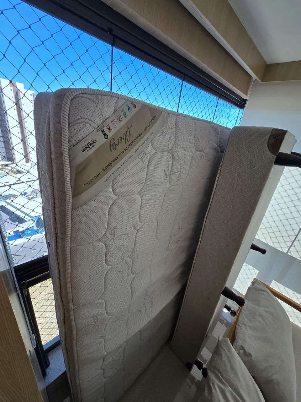 Cama box Queen ortobom liberte 