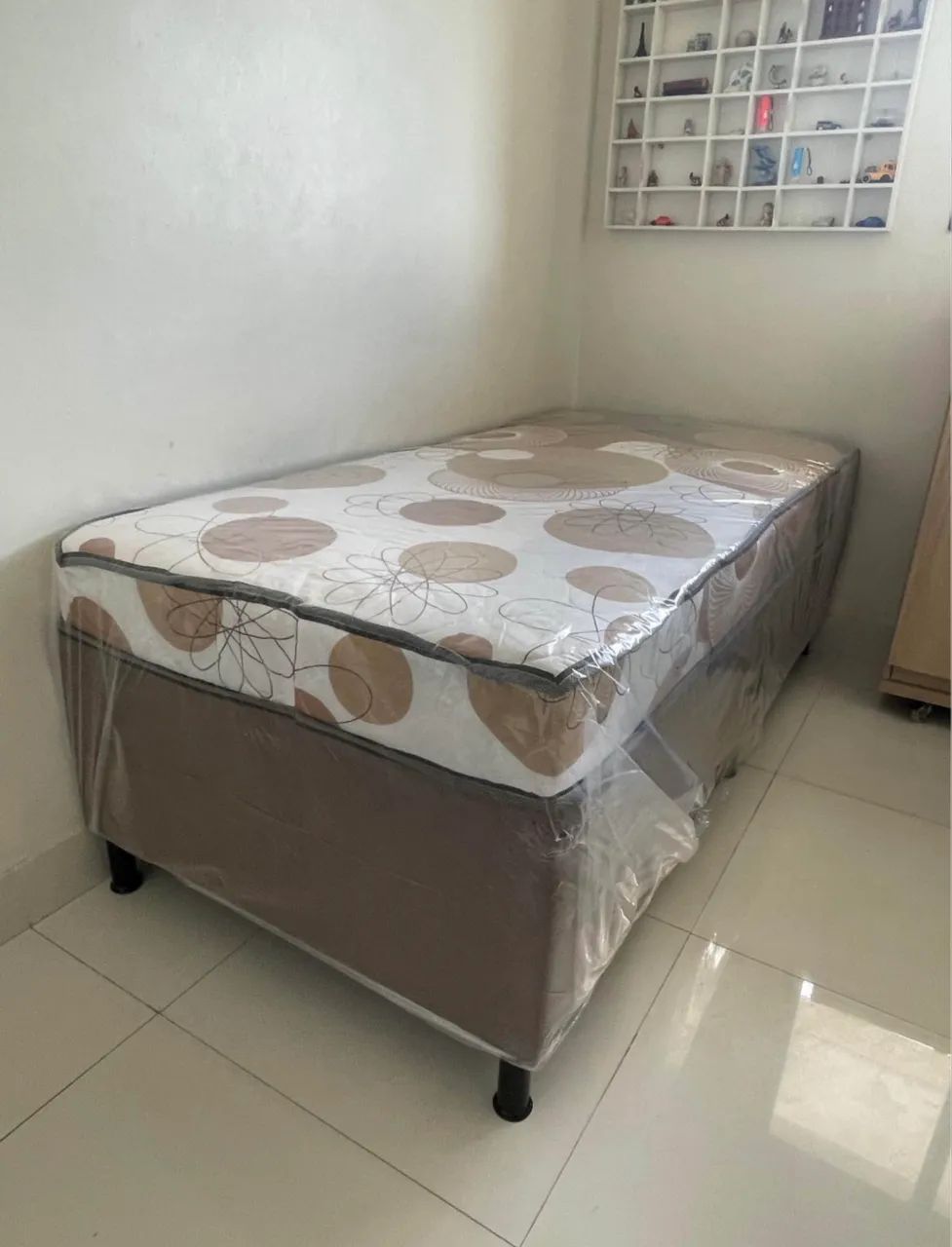 Cama solteiro mola ensacada novas  - Foto 2