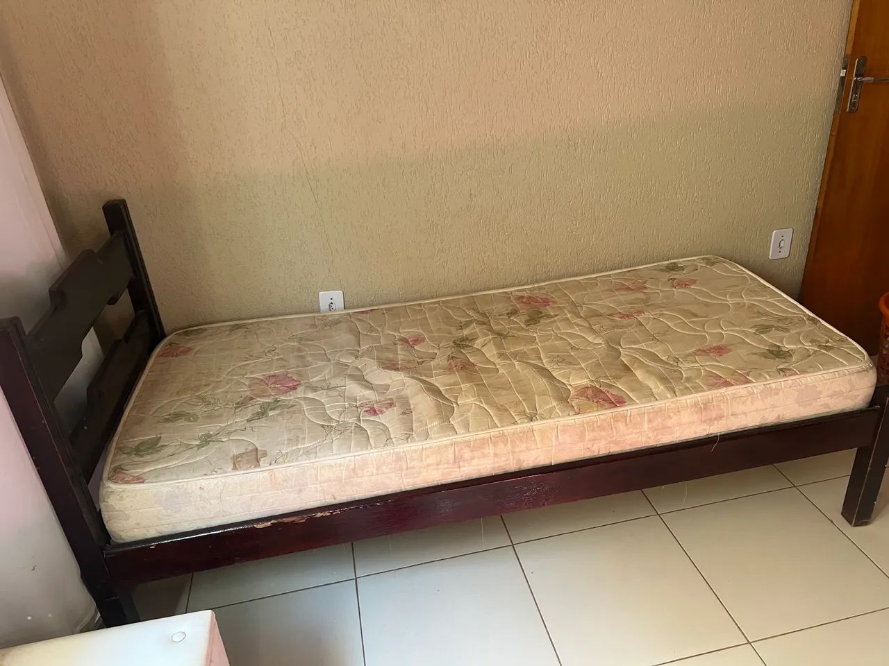 Cama solteiro