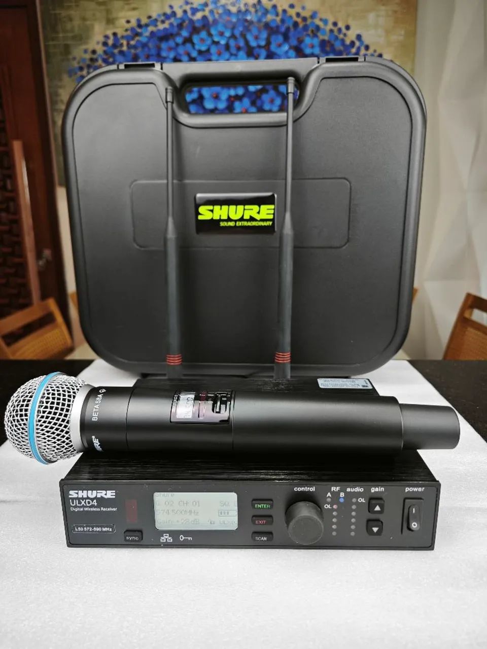 MICROFONE ULXD4 BETA58 DINÂMICO 