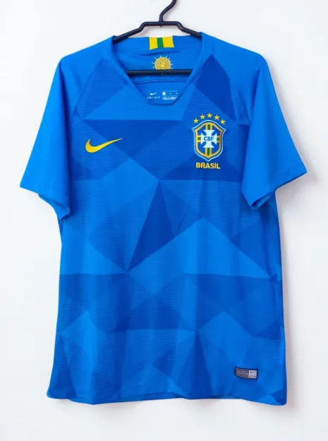 CAMISA BRASIL NIKE 2014 ORIGINAL AINDA NO PLASTICO COM ETIQUETA