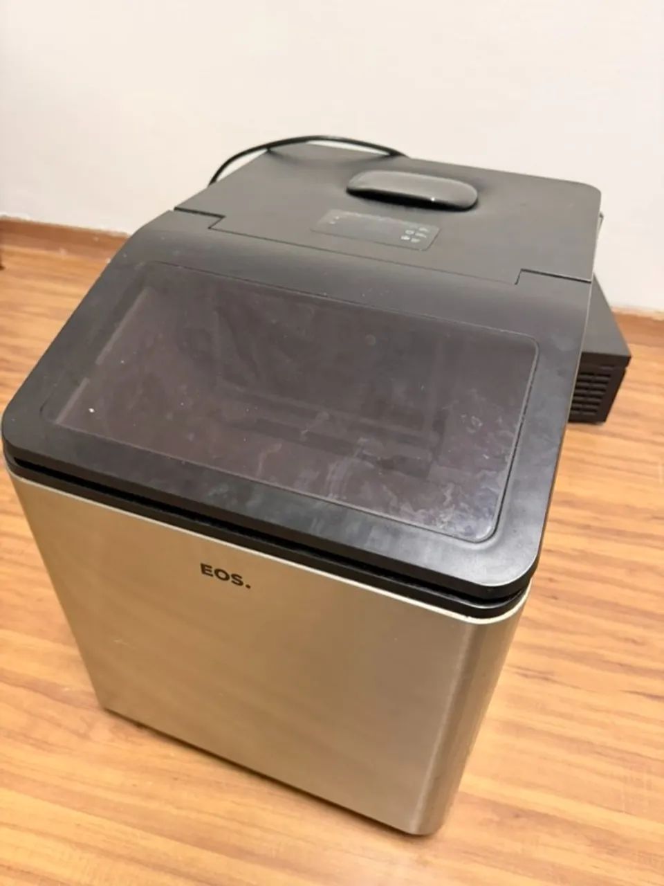 Maquina de gelo EOS 35kg Bem conservada - Foto 2