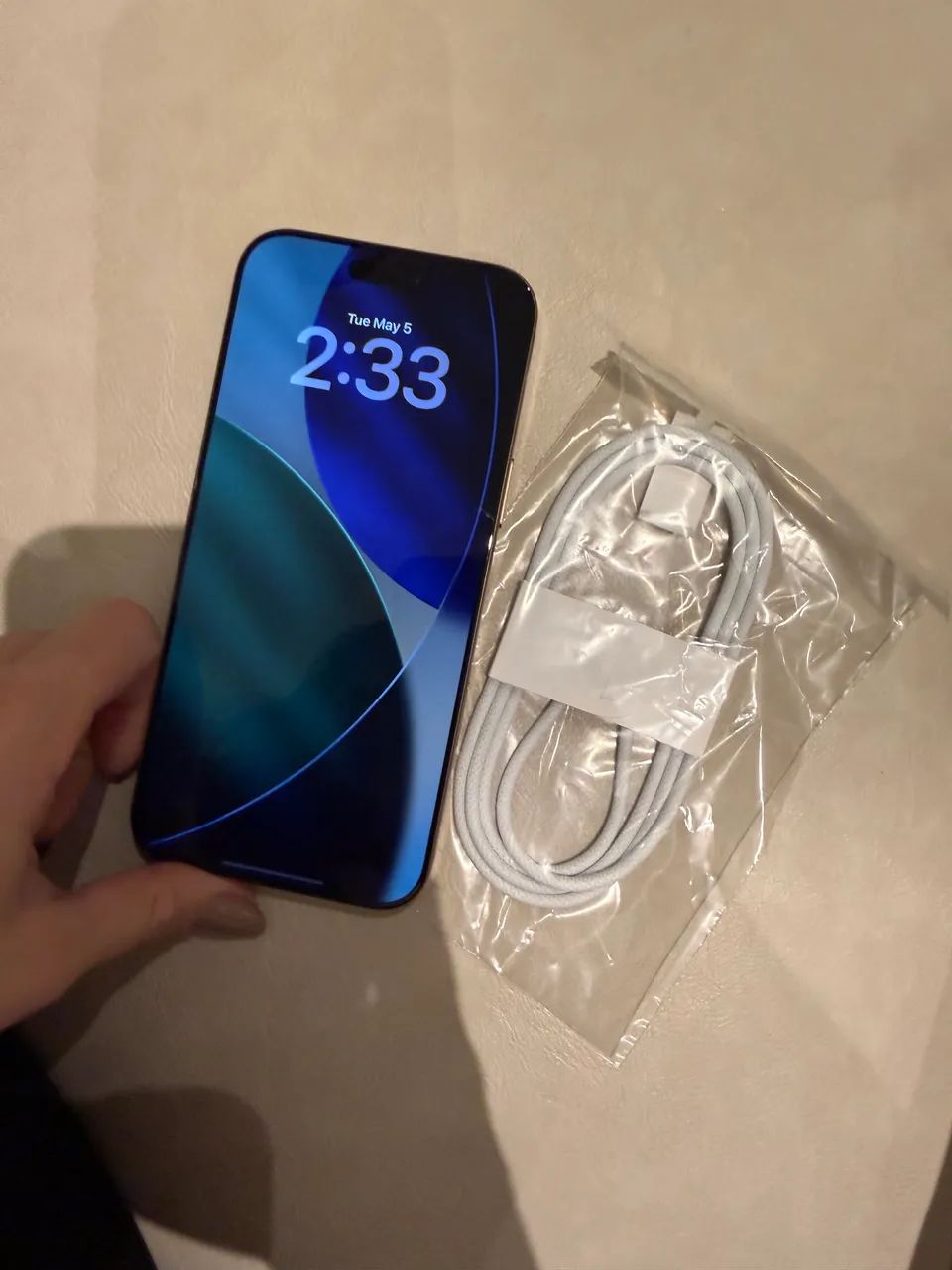 iPhone 16 pro max dourado - Foto 4