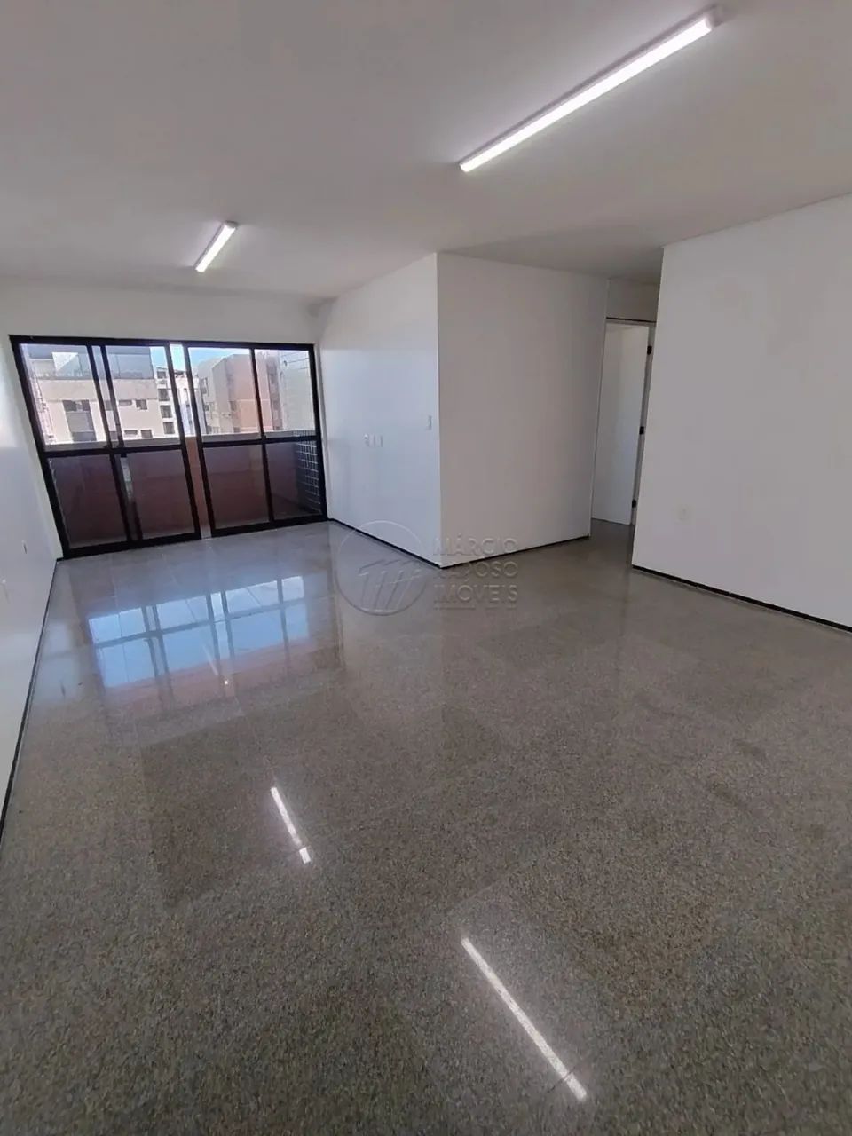 Apartamento na ponta verde último andar  - Foto 2