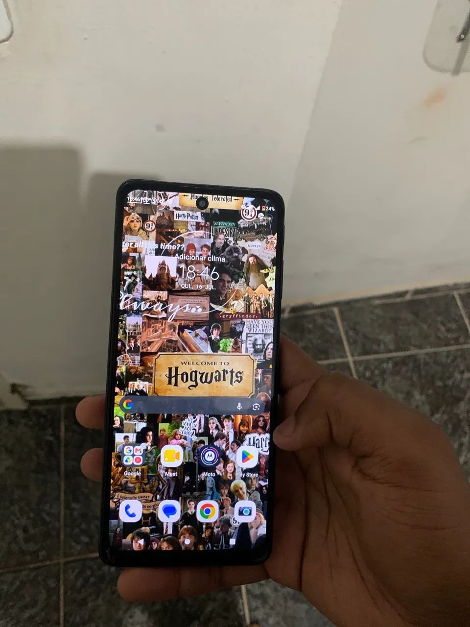 Moto g51 pra sair logo