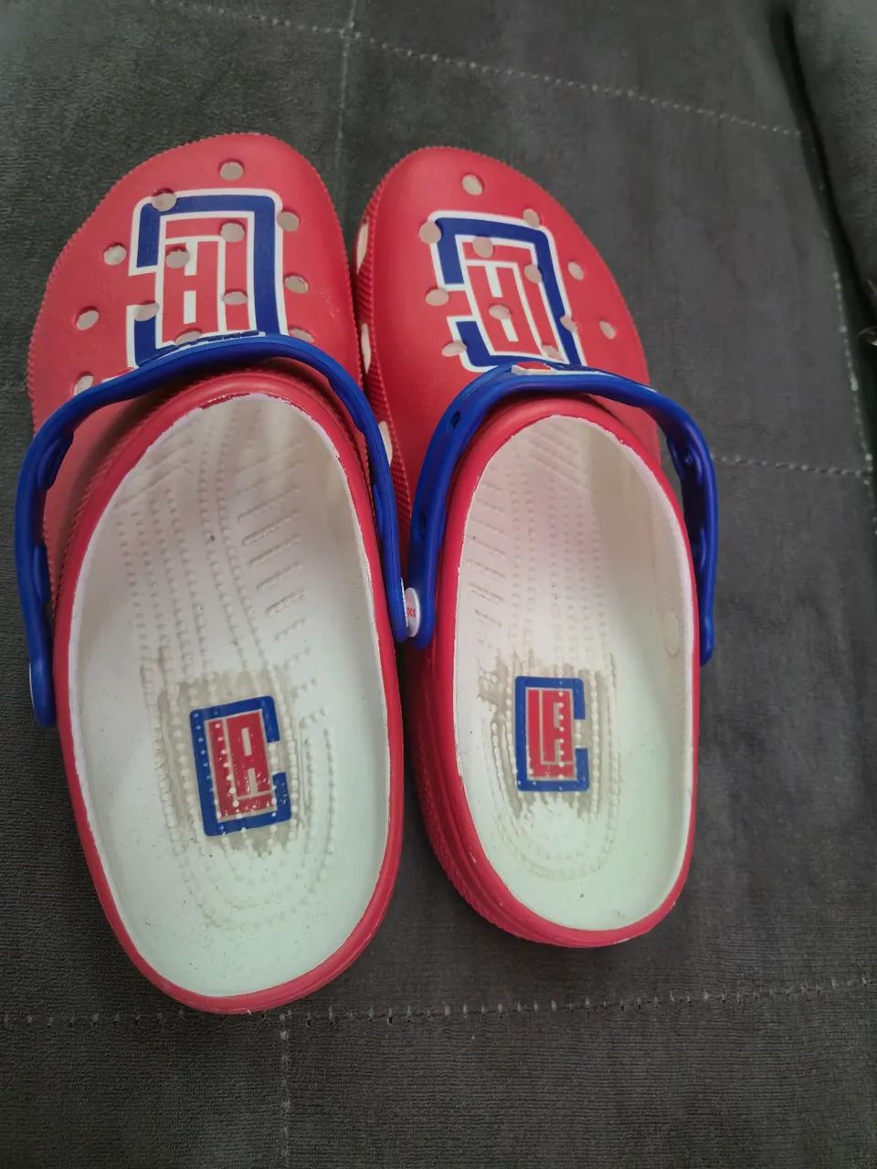 Sandalia Crocs Nba Tamanho 41 - Foto 2