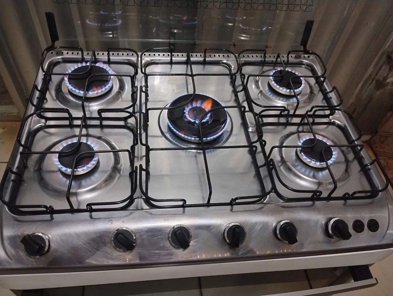 FRETE TOTALMENTE GRÁTIS FOGÃO ITATIAIA 550 REAIS  - Foto 2