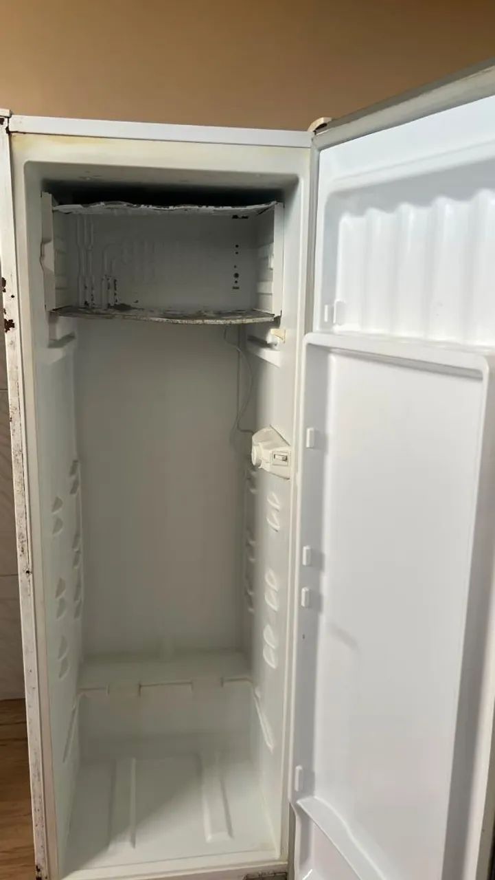 Geladeira R$ 200 - Foto 2