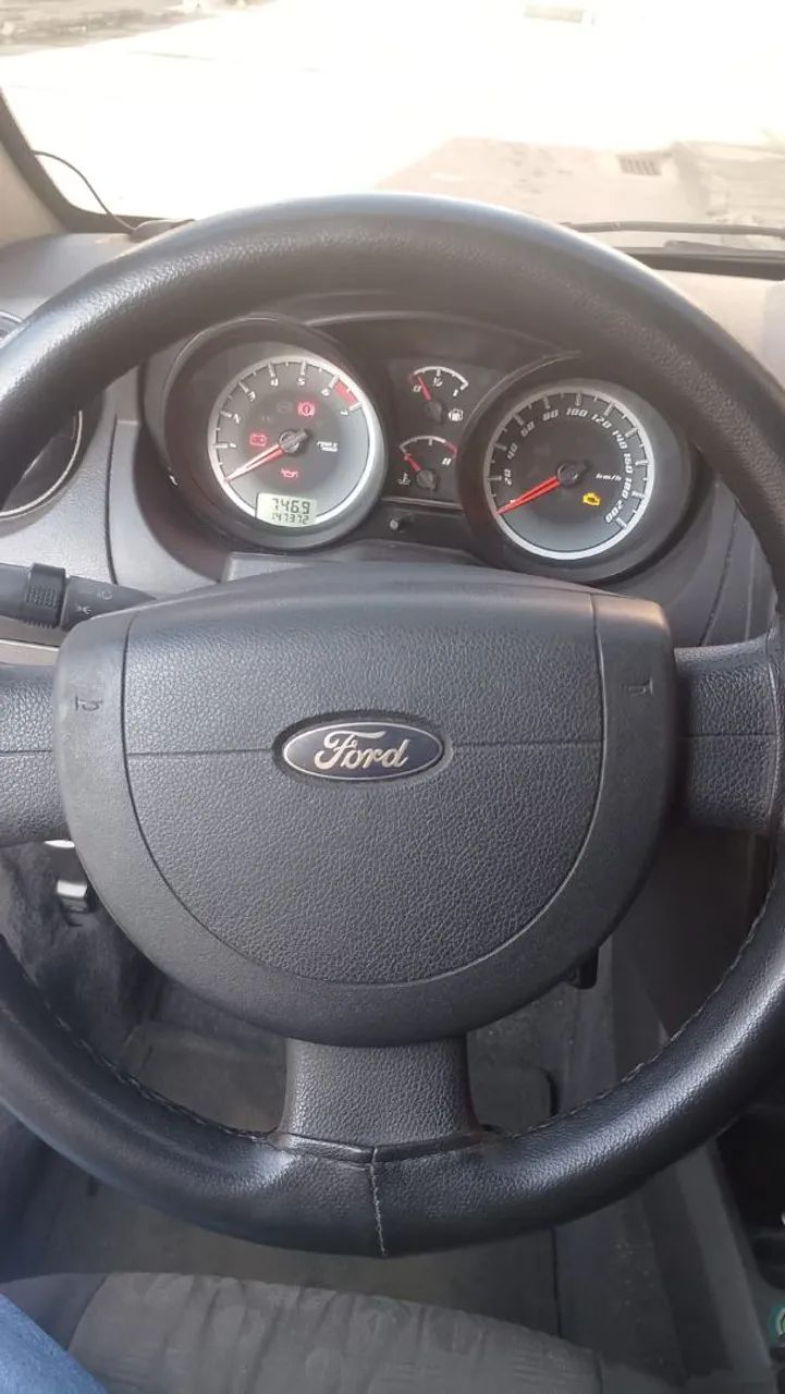 Ford Fiesta 1.0 8V 2012
