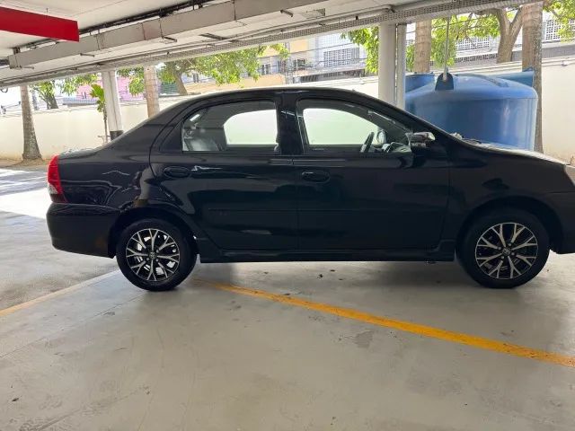 Toyota Etios Platinum Sed. 1.5 Flex 16V 4P Aut. 2018 - Foto 12