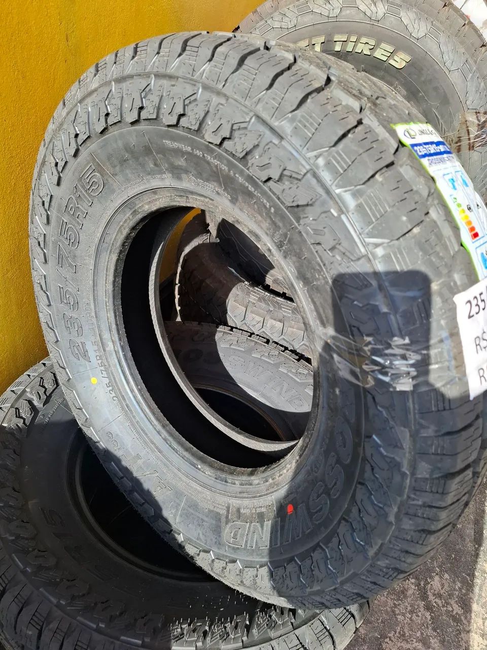 PNEU 235/75/15 AT LINGLONG F1000 S10 RANGER L200 - Foto 2