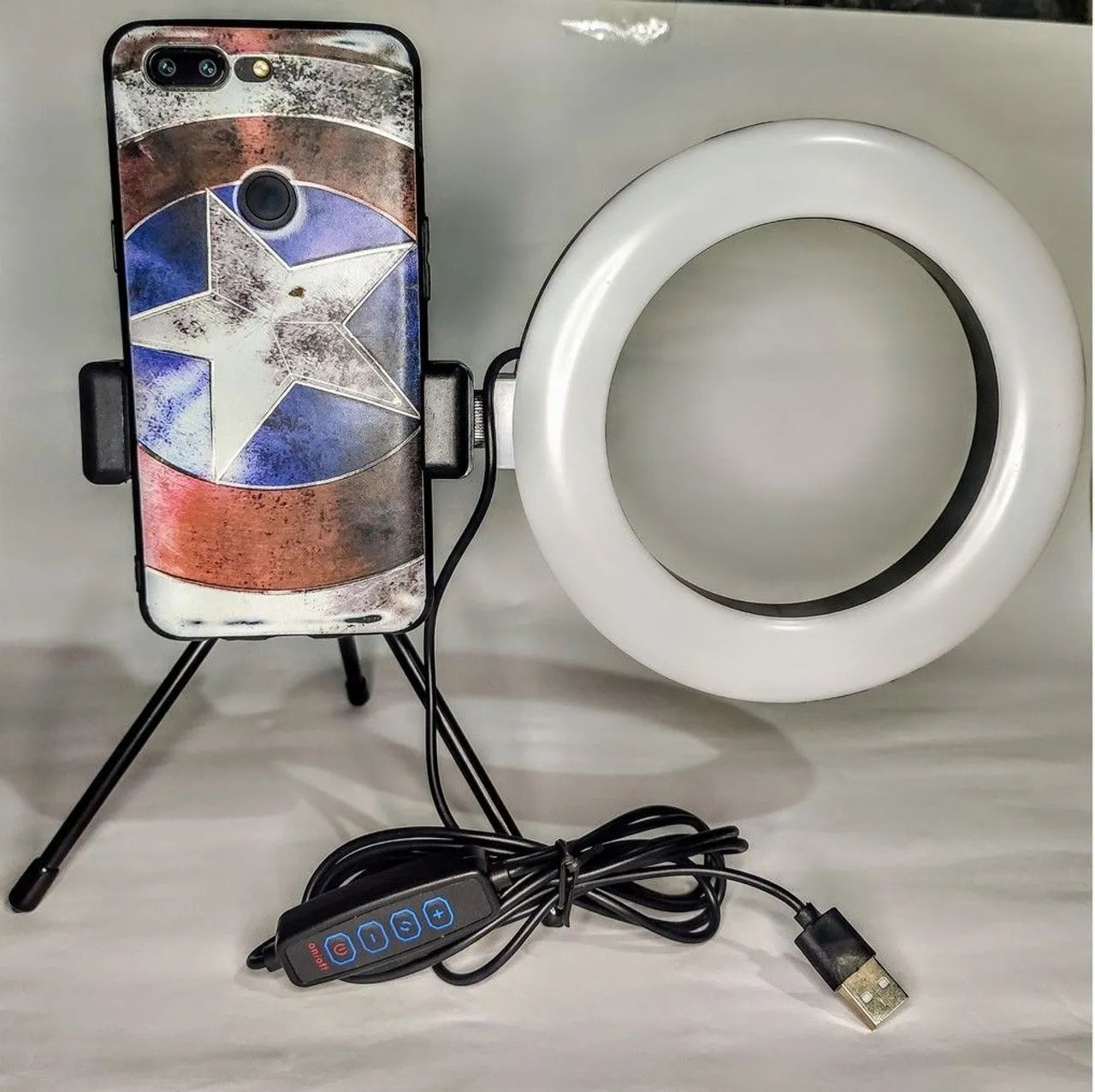 Iluminação Ring Light - com suporte de celular 