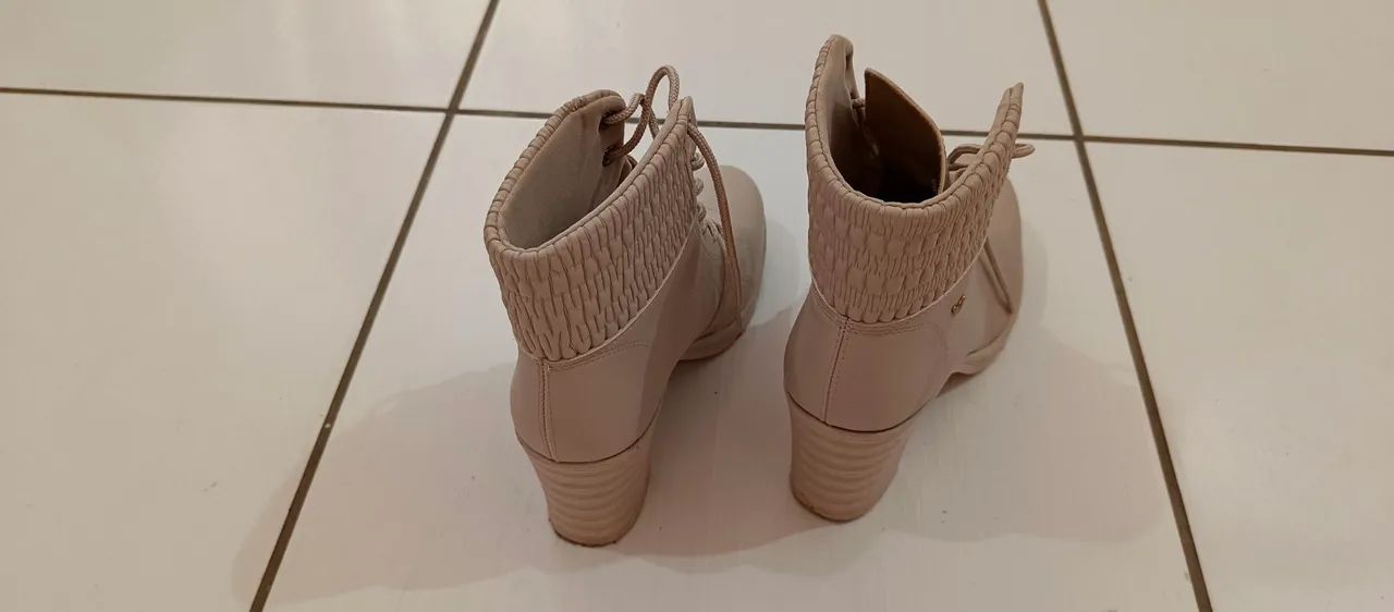 Bota - Foto 3