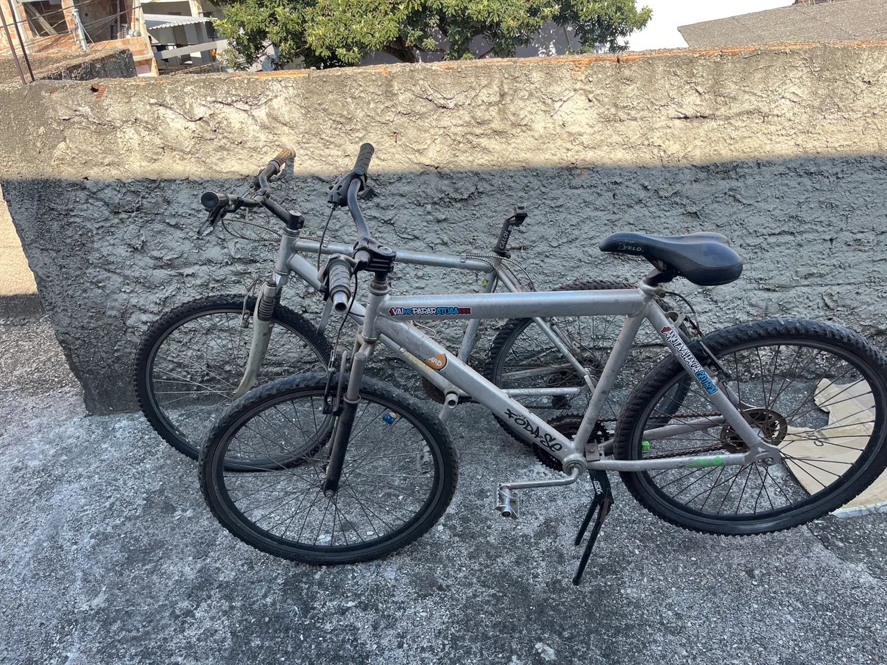 Vende-se 2 bicicletas de alumínio  - Foto 3