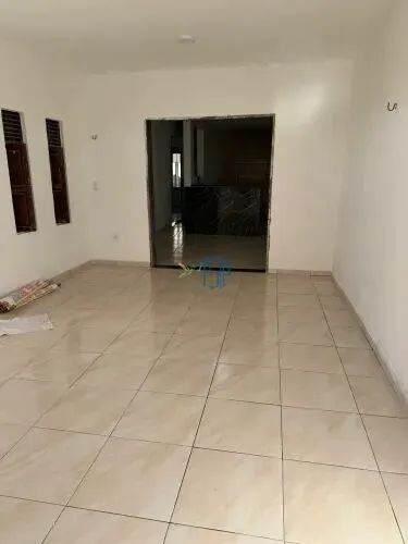 CASA À VENDA NO PLANALTO | 4 QUARTOS + PONTO COMERCIAL - Foto 2
