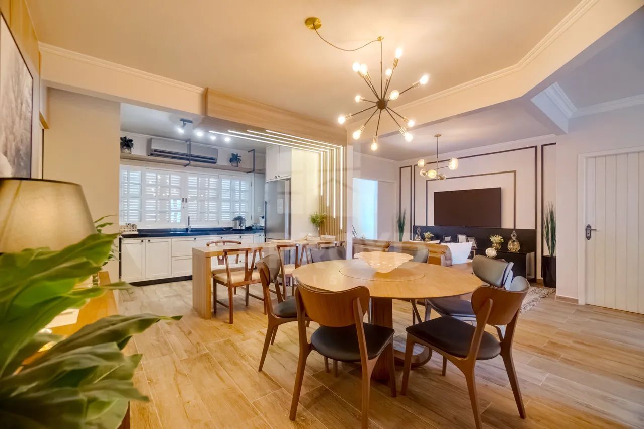 PREDIO COMERCIAL E RESIDENCIAL COM AMPLO APARTAMENTO + 4 SALAS COMERCIAIS TÉRREAS - Foto 2
