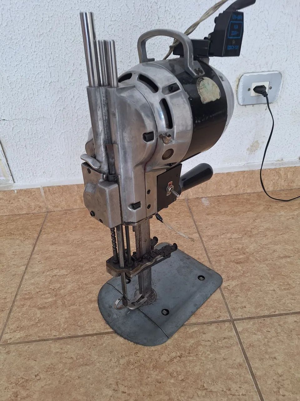 Máquina de cortar tecido de 10 a 12 polegadas  - Foto 2