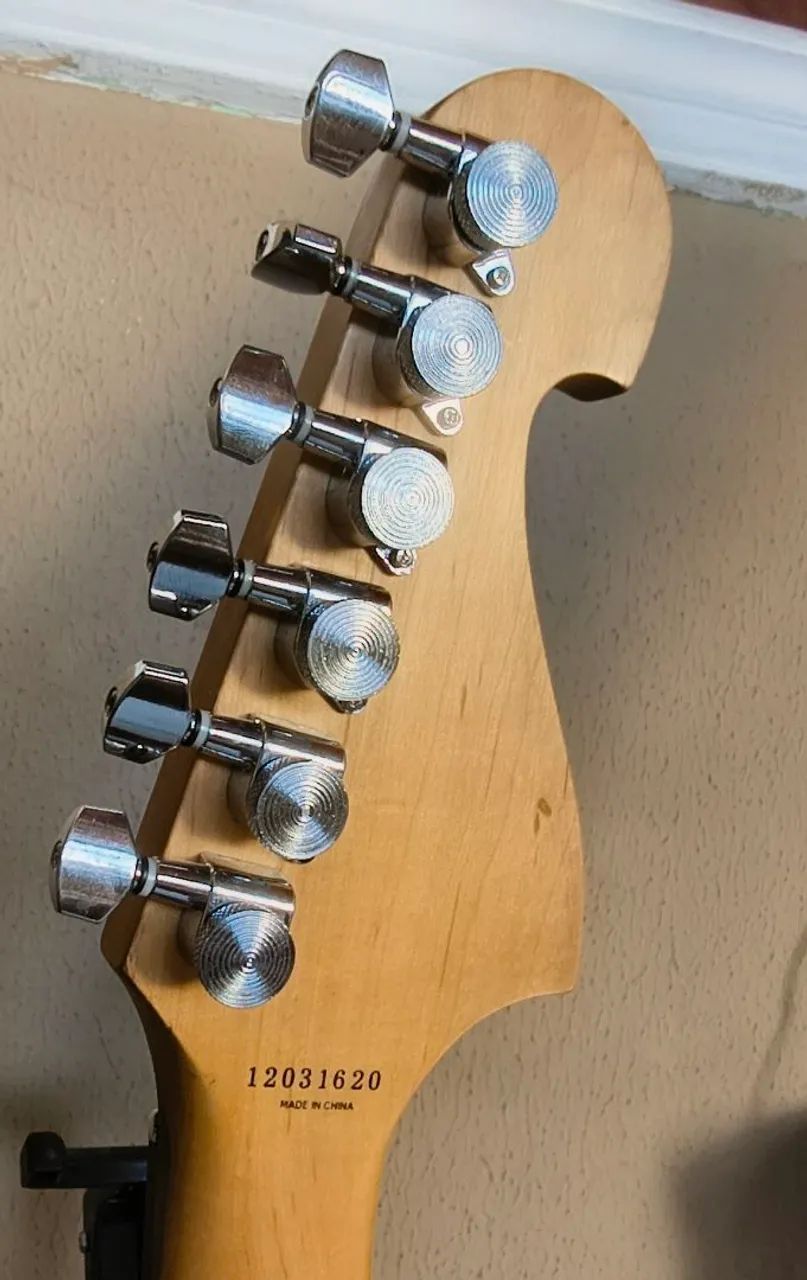 Guitarra Washburn N1 com upgrades! - Foto 3