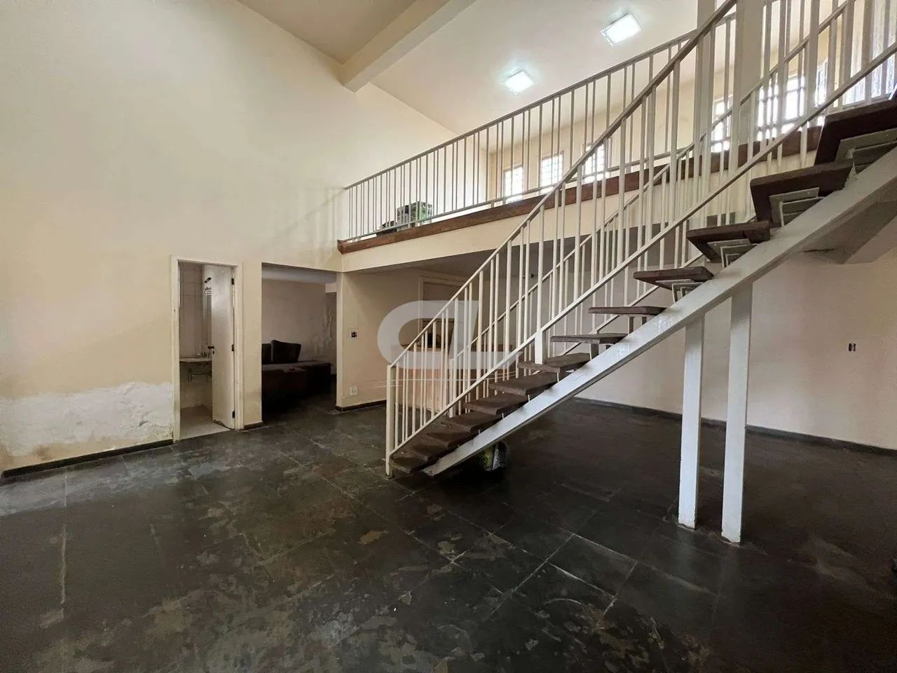 Casa, 5 quartos, 1 suíte - Foto 2