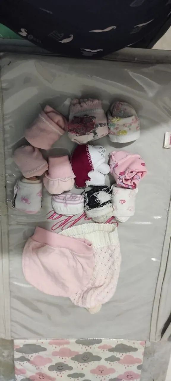 Lote 69 peças Roupas bebê menina  - Foto 4