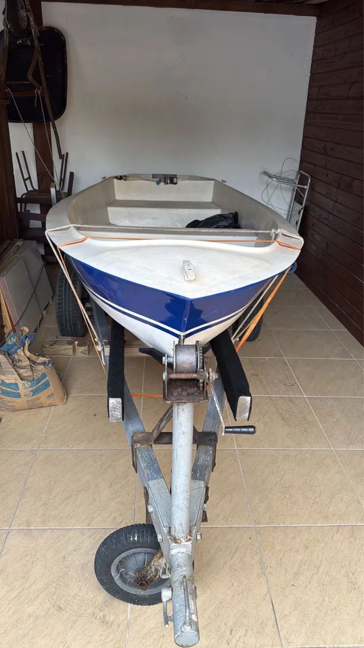 Vende-se barco com motor e carreta - Foto 3