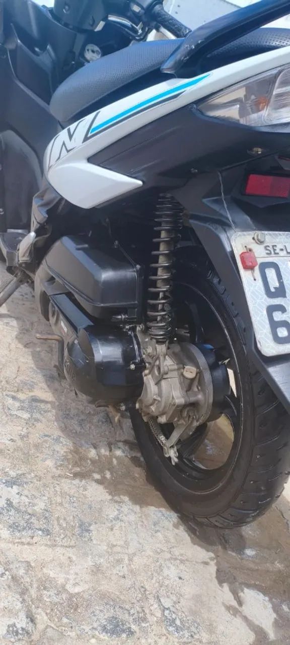 Vendo Neo 125 /2017 automática - Foto 4