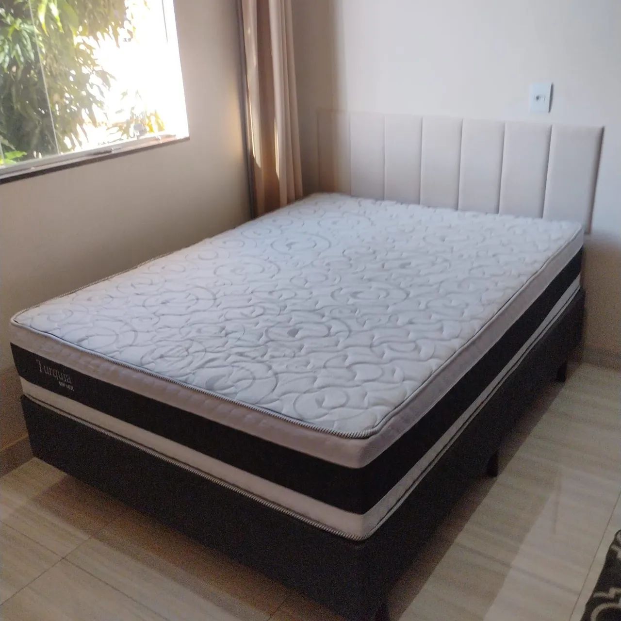 CAMA DE CASAL SEMINOVA