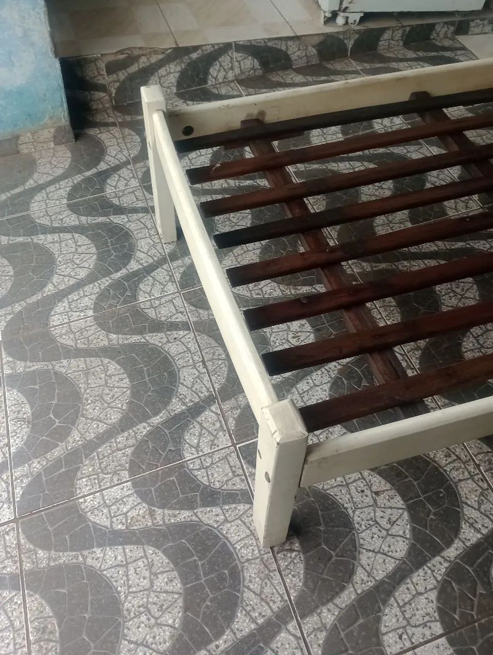 Cama de solteiro de madeira macanaiba 399,00 - Foto 3