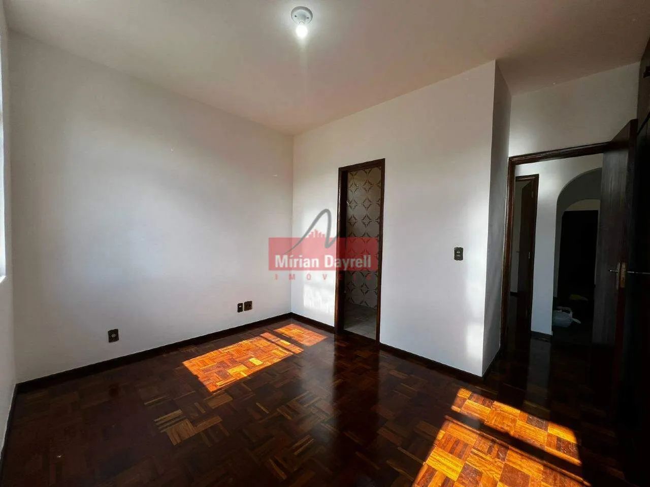 Cobertura Duplex 5 Quartos (1 Suíte) para Alugar no Cidade Nova - Foto 4