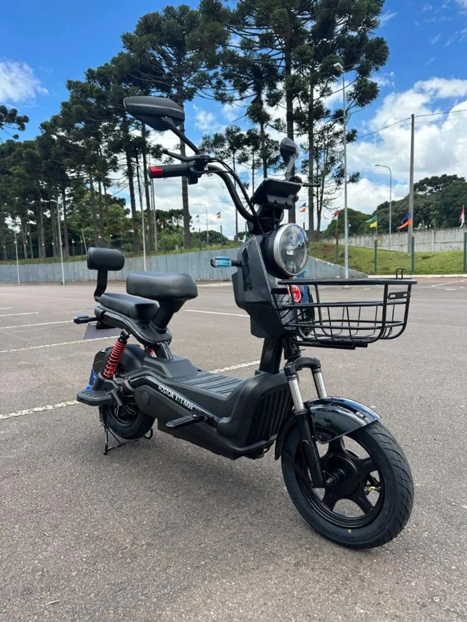 Scooter Foston X13 