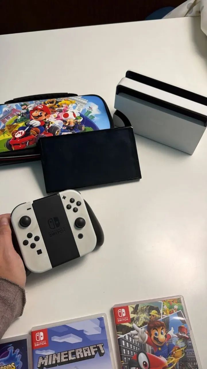 Nintendo Switch Oled com 4 jogos - Foto 5
