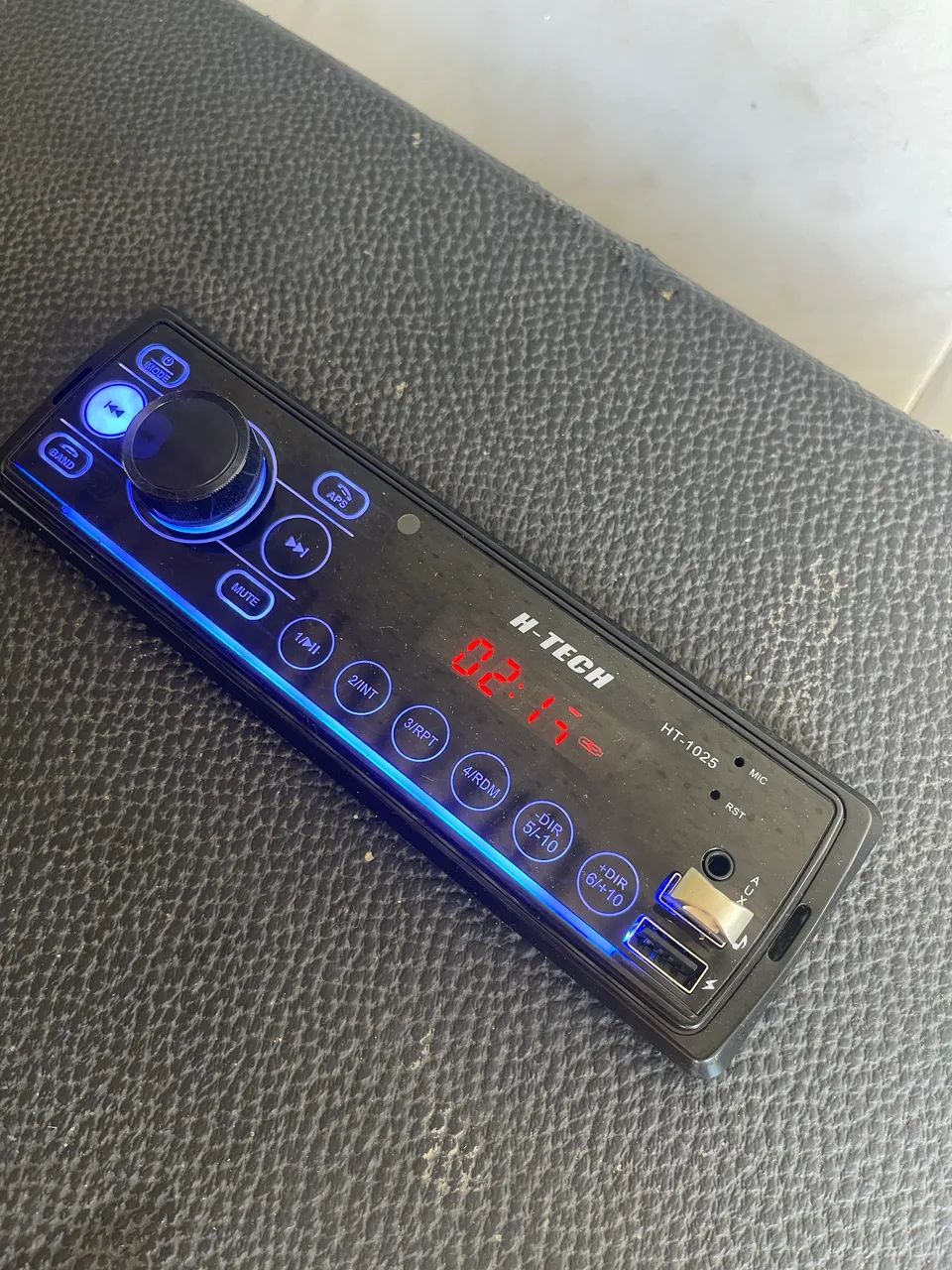 Caixa de som com rádio Bluetooth  - Foto 2