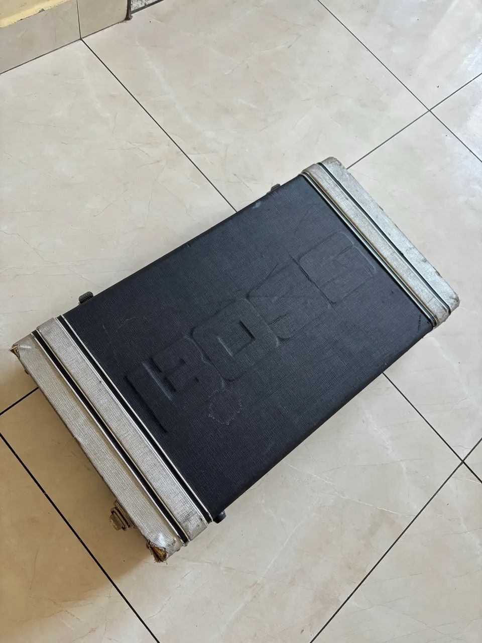 Pedaleira Boss GT10 c/ case - Foto 4