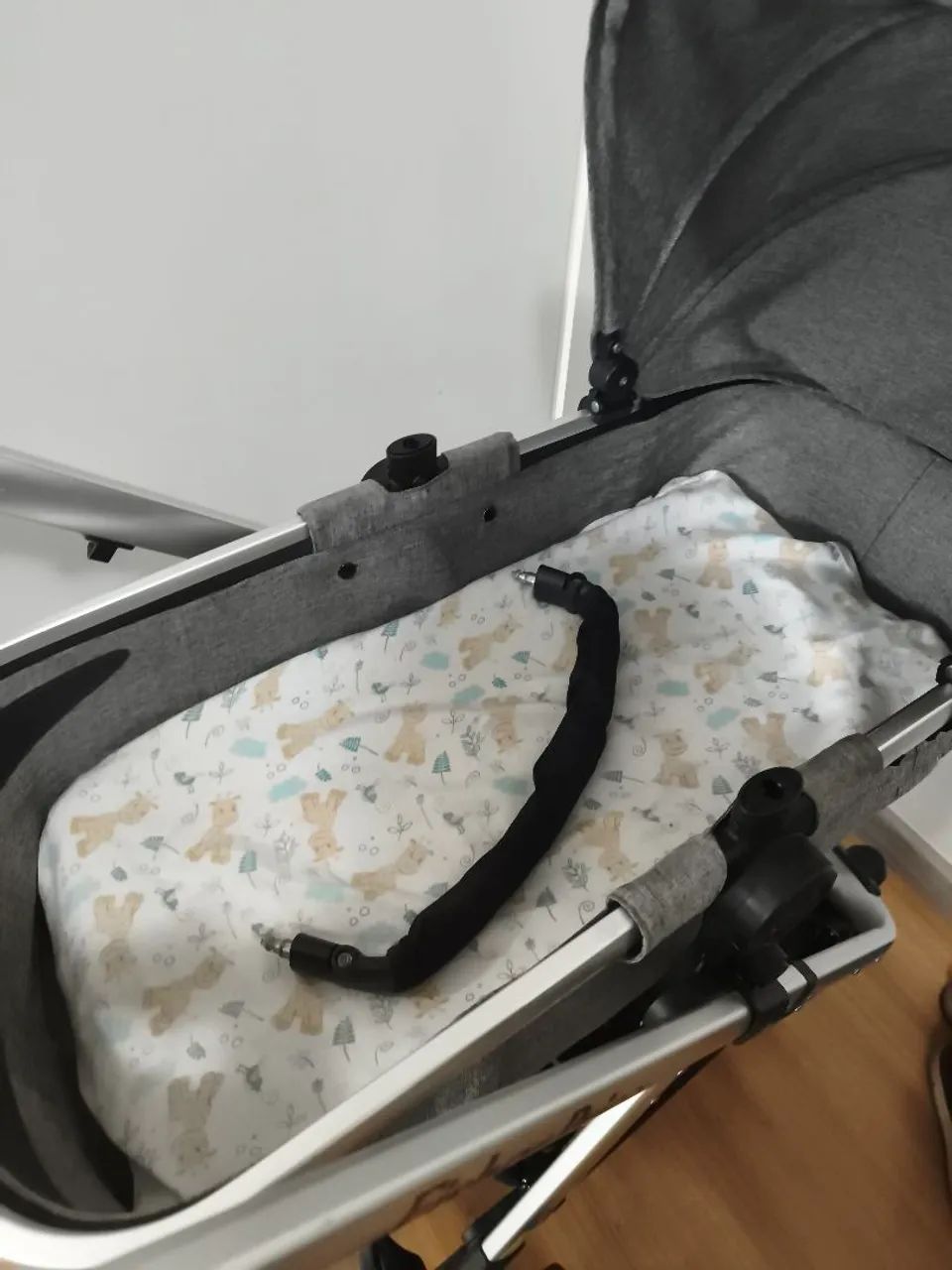 Carrinho de bebê com Moisés - Foto 4