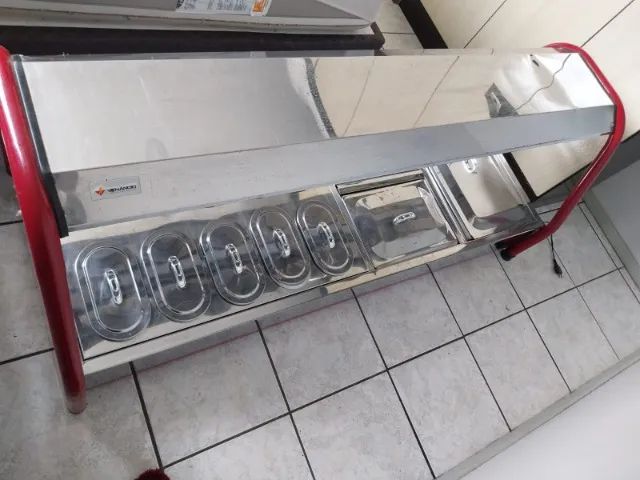 Buffet self-service (balcão térmico)
