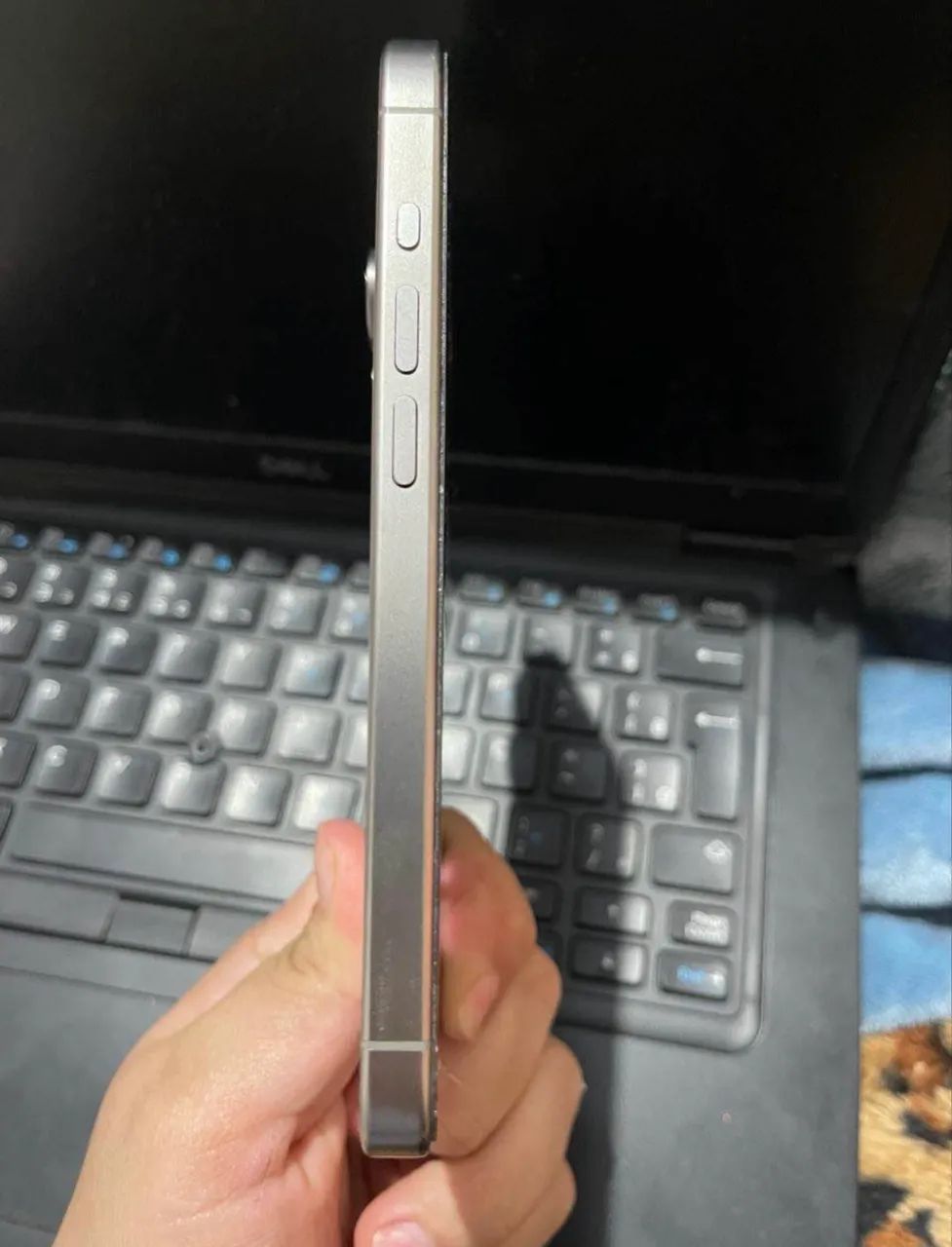 iPhone 15 pro  - Foto 2