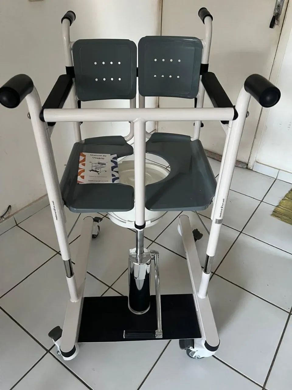 Cadeira de roda  - Foto 2