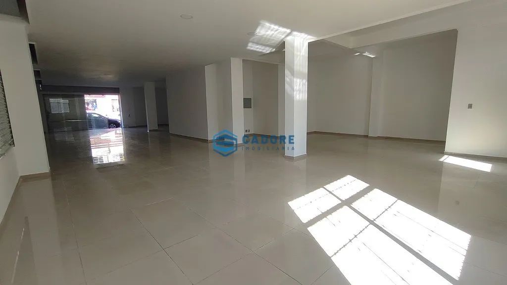 SALA TÉRREA COM 260m² NO CENTRO DE CAXIAS - Foto 5