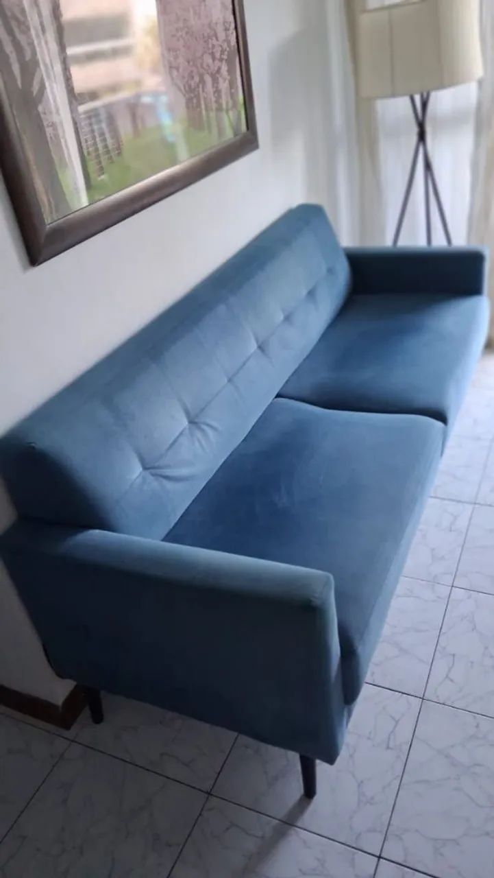 Sofa de três lugares