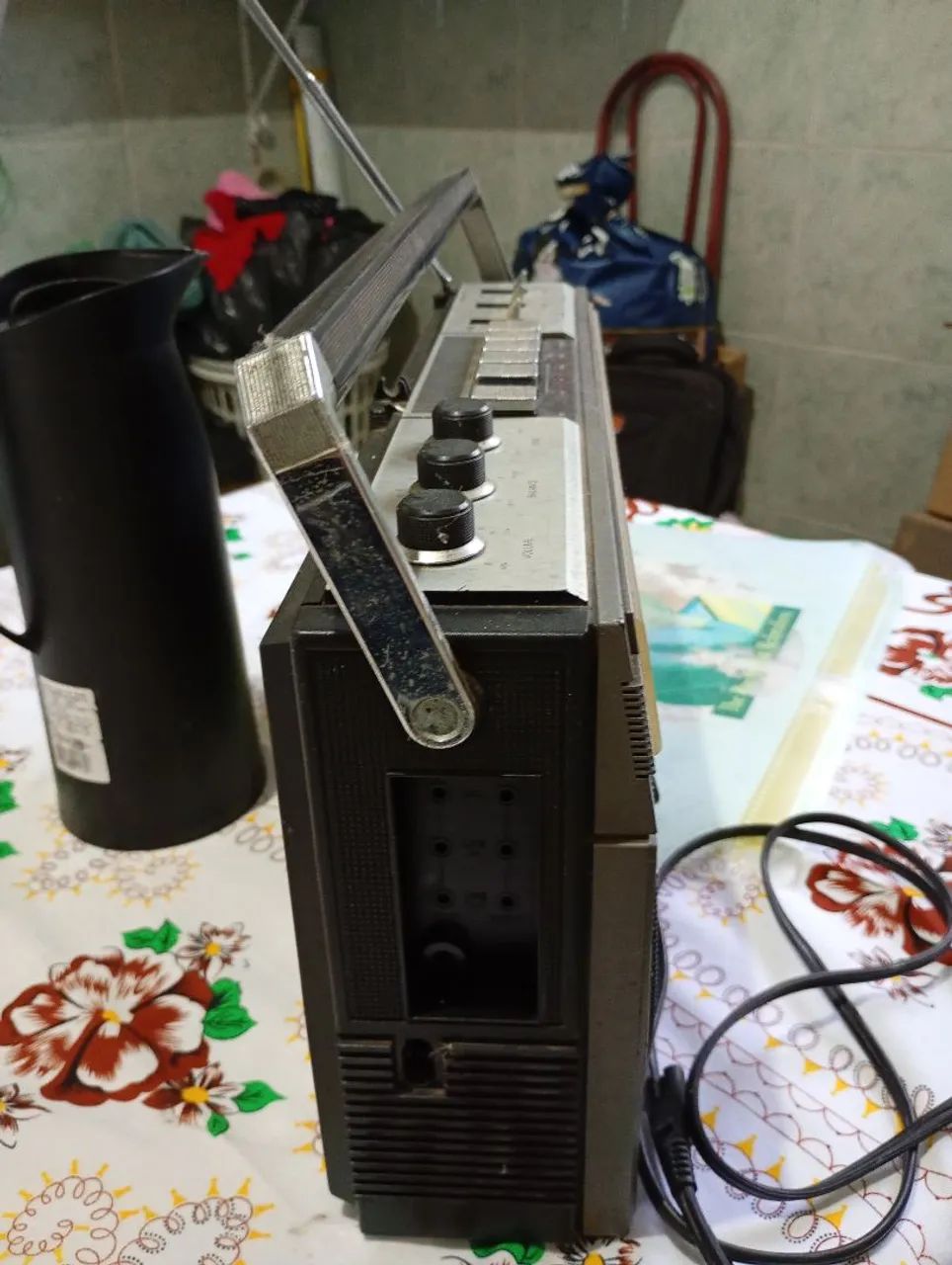 Rádio gravador antigo - Foto 4