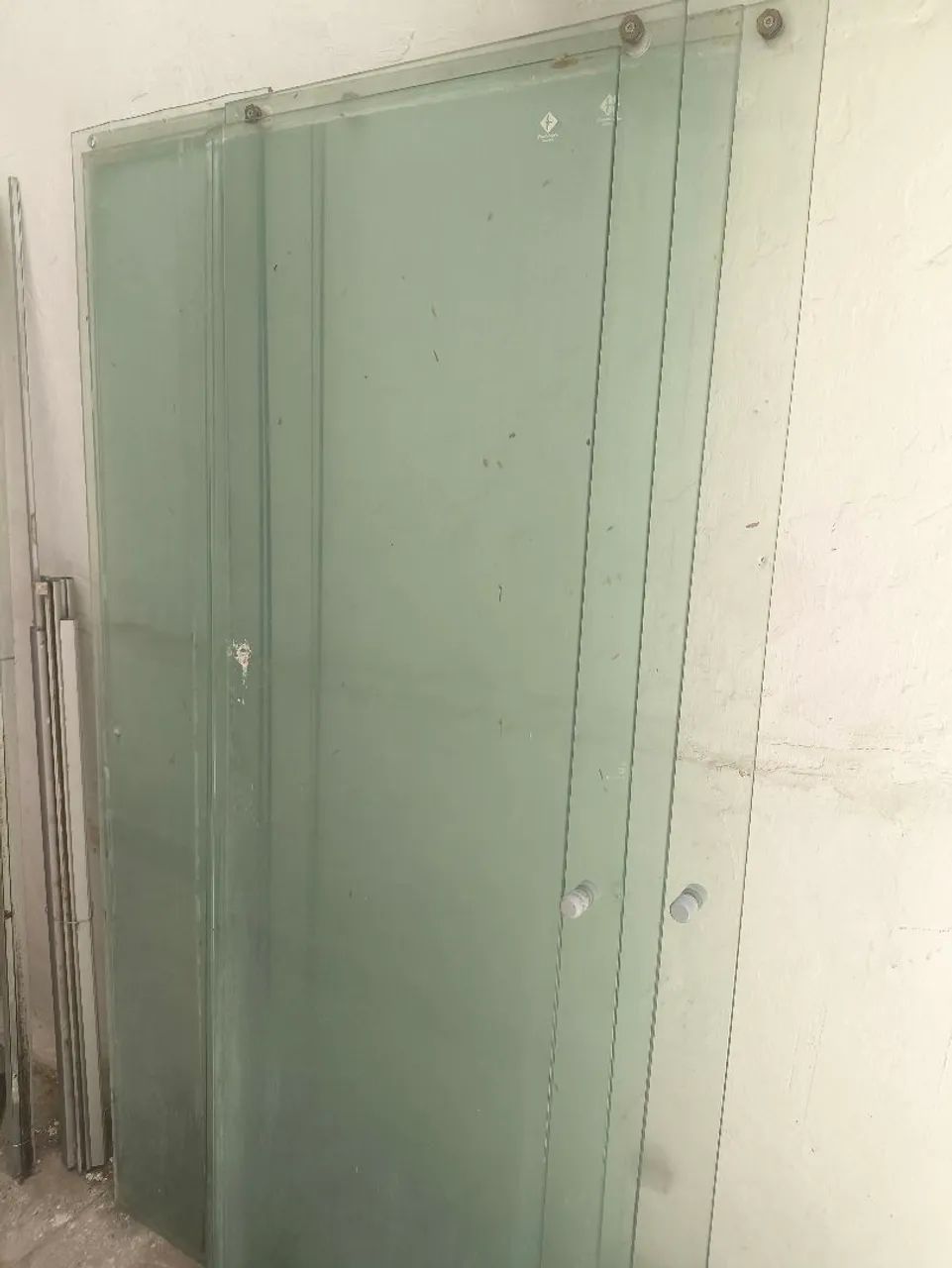 9 VIDROS TEMPERADOS BOX 