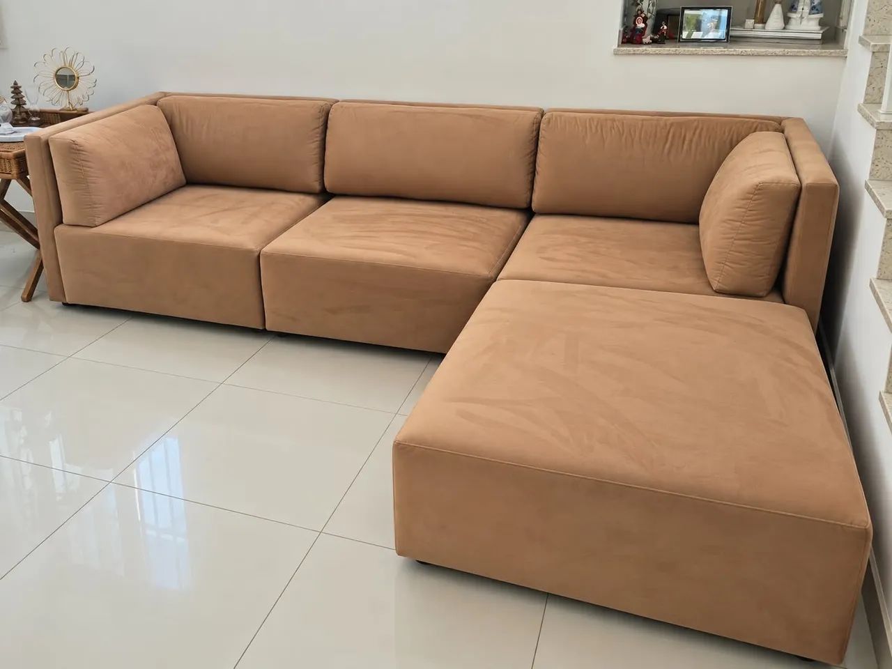 Sofá em veludo - 2,50 m Sofá feito sob medida, com apenas 3 meses de uso - Foto 4