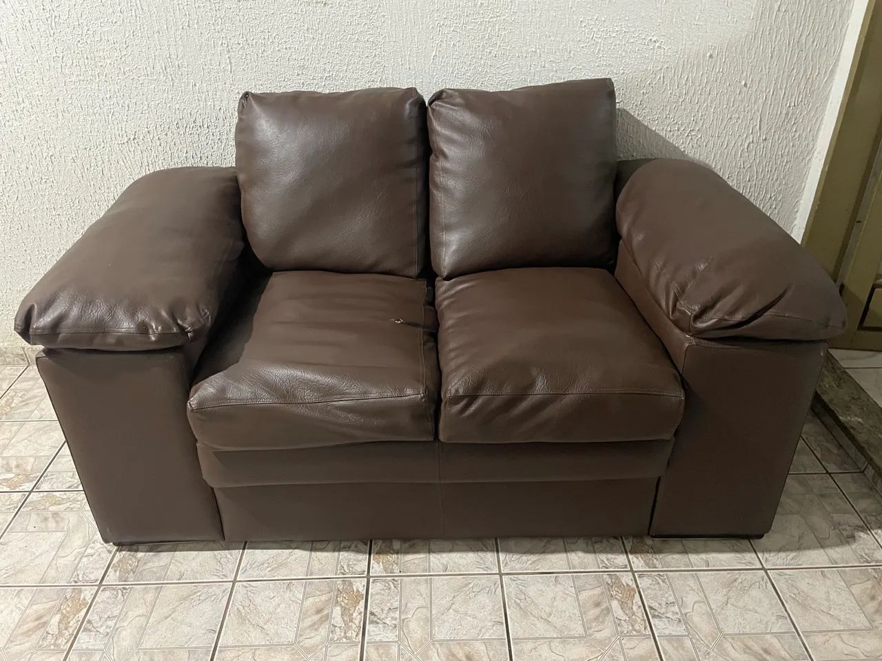 Sofá de Couro Legítimo - 2 e 3 Lugares | Ótima Oportunidade65704315648514121