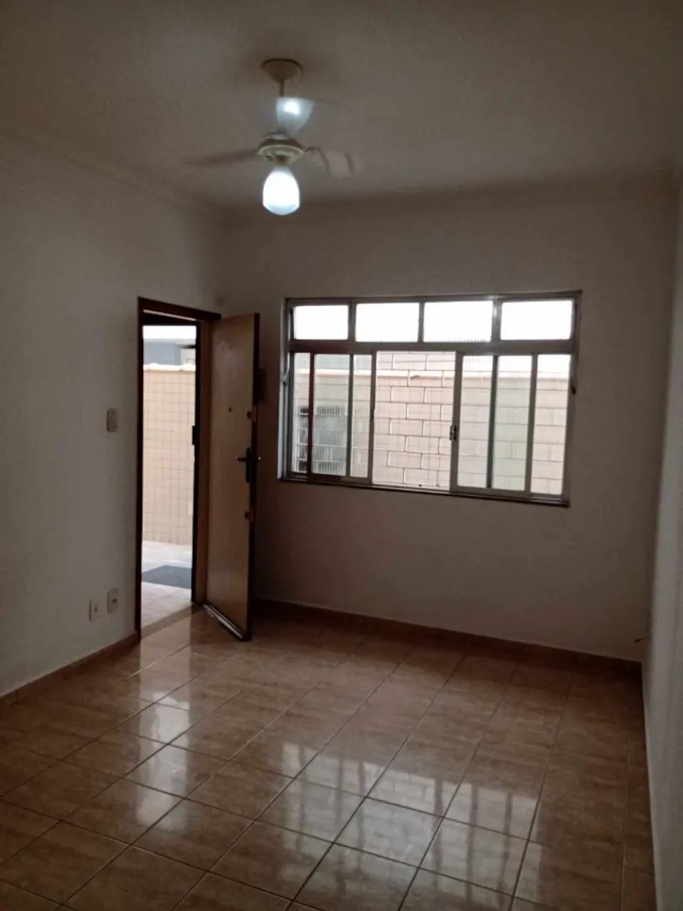 Amplo 1 Quarto, Térreo com Quintal