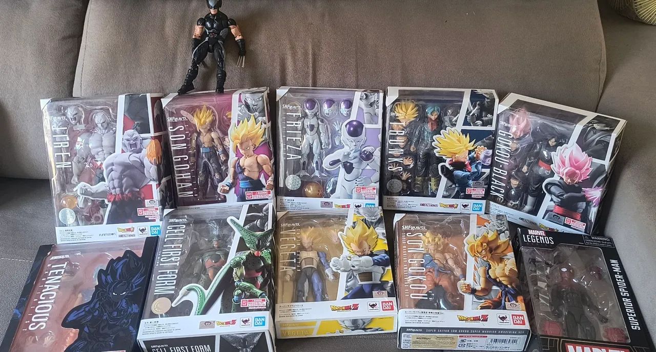 Sh figuarts e Marvel Legends 