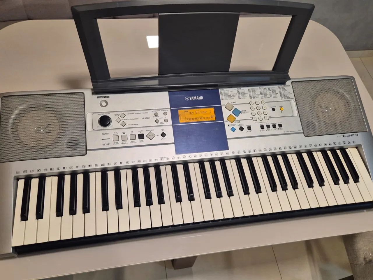Teclado Yamaha com capa  - Foto 5